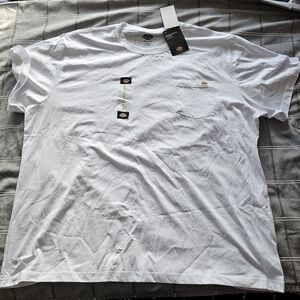 💥NWT White Men's Dickies T-Shirt